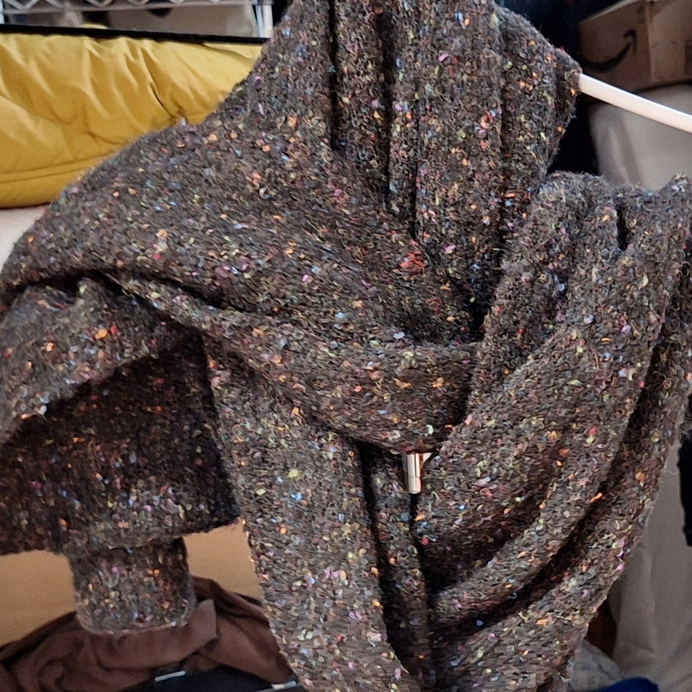 Wrap/Scarf | Black with Colors Throughout